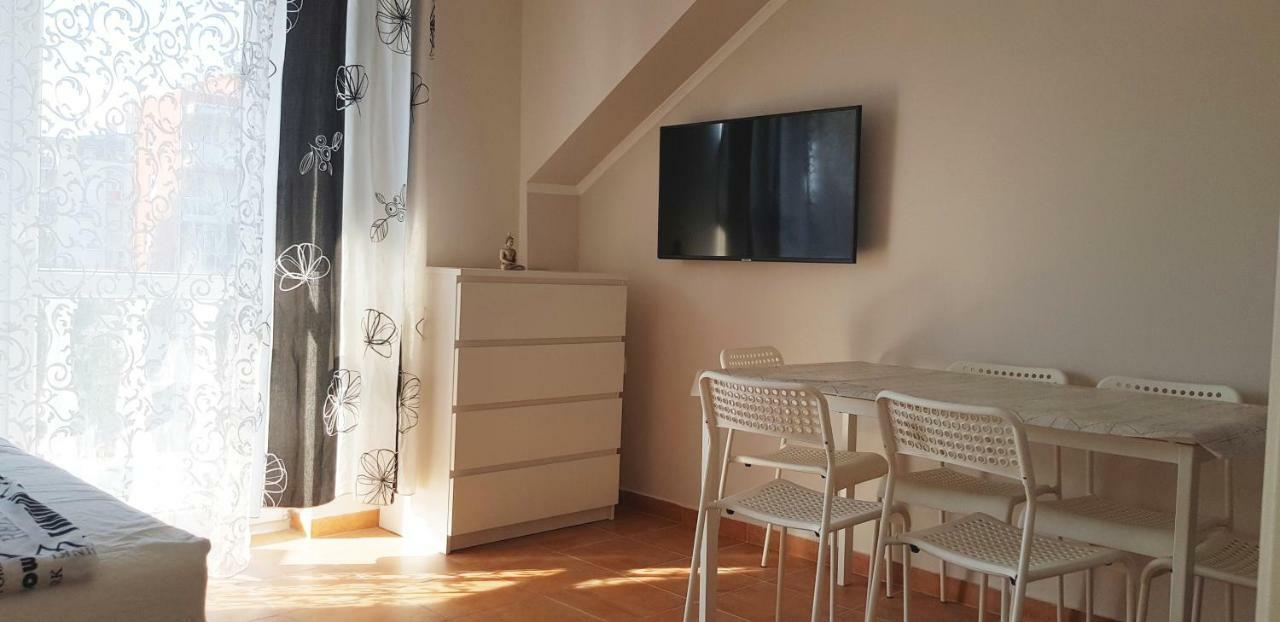 Crystal Es Susanne Panzio Bed & Breakfast Siófok Eksteriør bilde